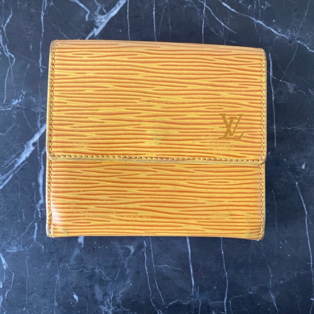Authentic Small Louis Vuitton Epi Wallet Yellow Color and purple inside